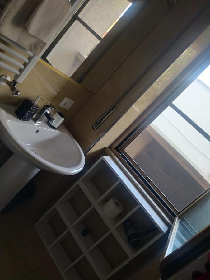 Fiumicinoa57 Bed & Breakfast エクステリア 写真