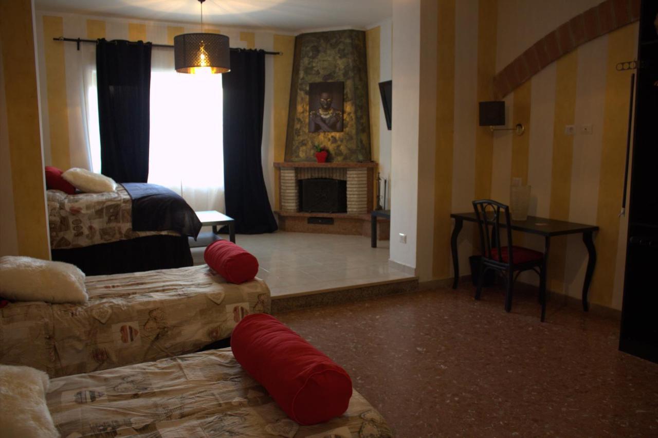 Fiumicinoa57 Bed & Breakfast エクステリア 写真